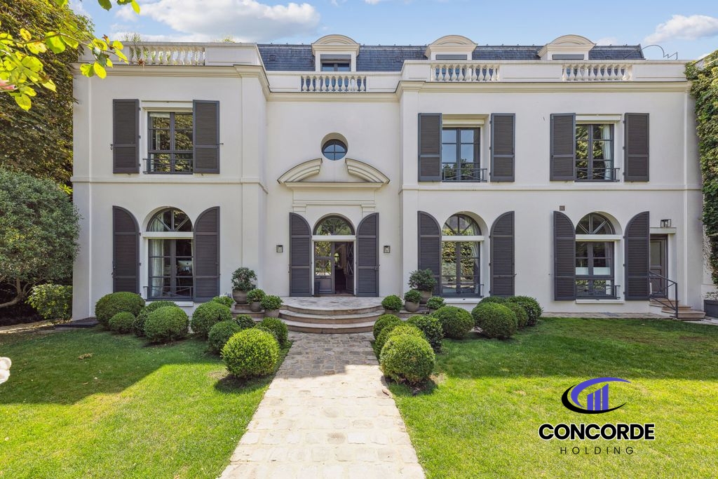 Prestigious 504 sqm Detached House for Sale in Limassol District Detached house for sale La Muette, Auteuil, Porte Dauphine, France
