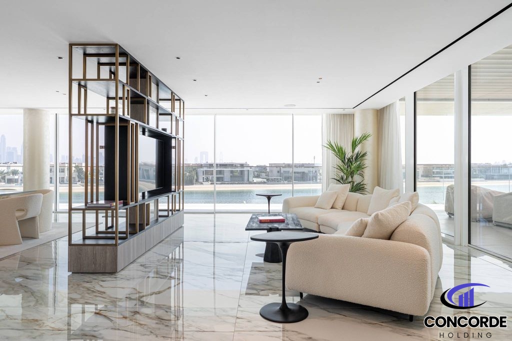 Prestigious 1,563 sq m villa for sale in Dubai1