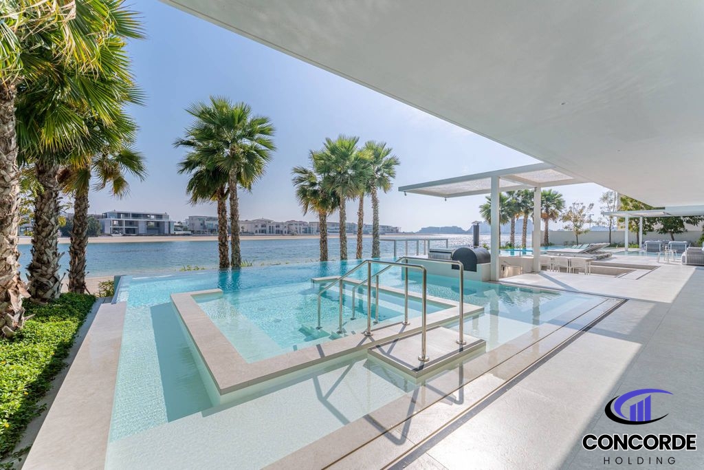 Prestigious 1,563 sq m villa for sale in Dubai8